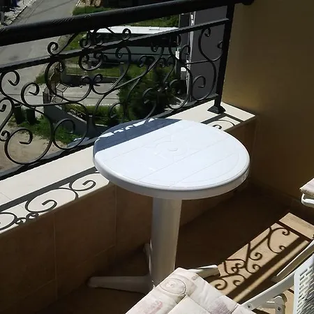 Vp Emilia Romana Apartment Rawda